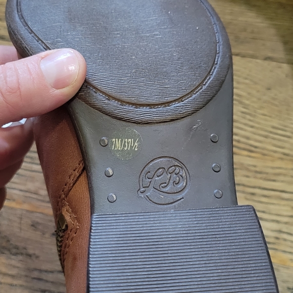 Lucky Brand Basel Bootie - Picture 8 of 10